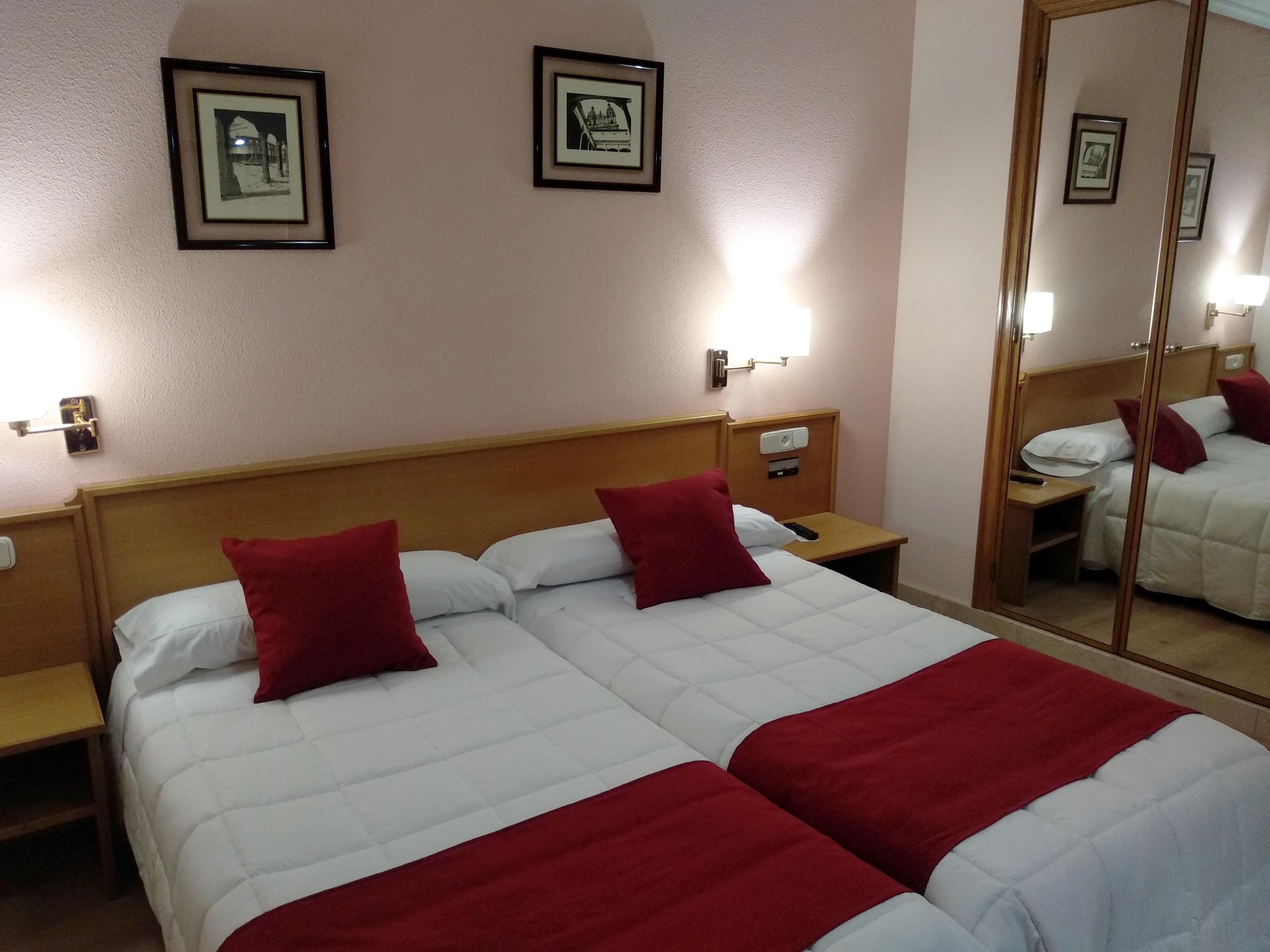 Hotel Helmantico Villares de la Reina المظهر الخارجي الصورة