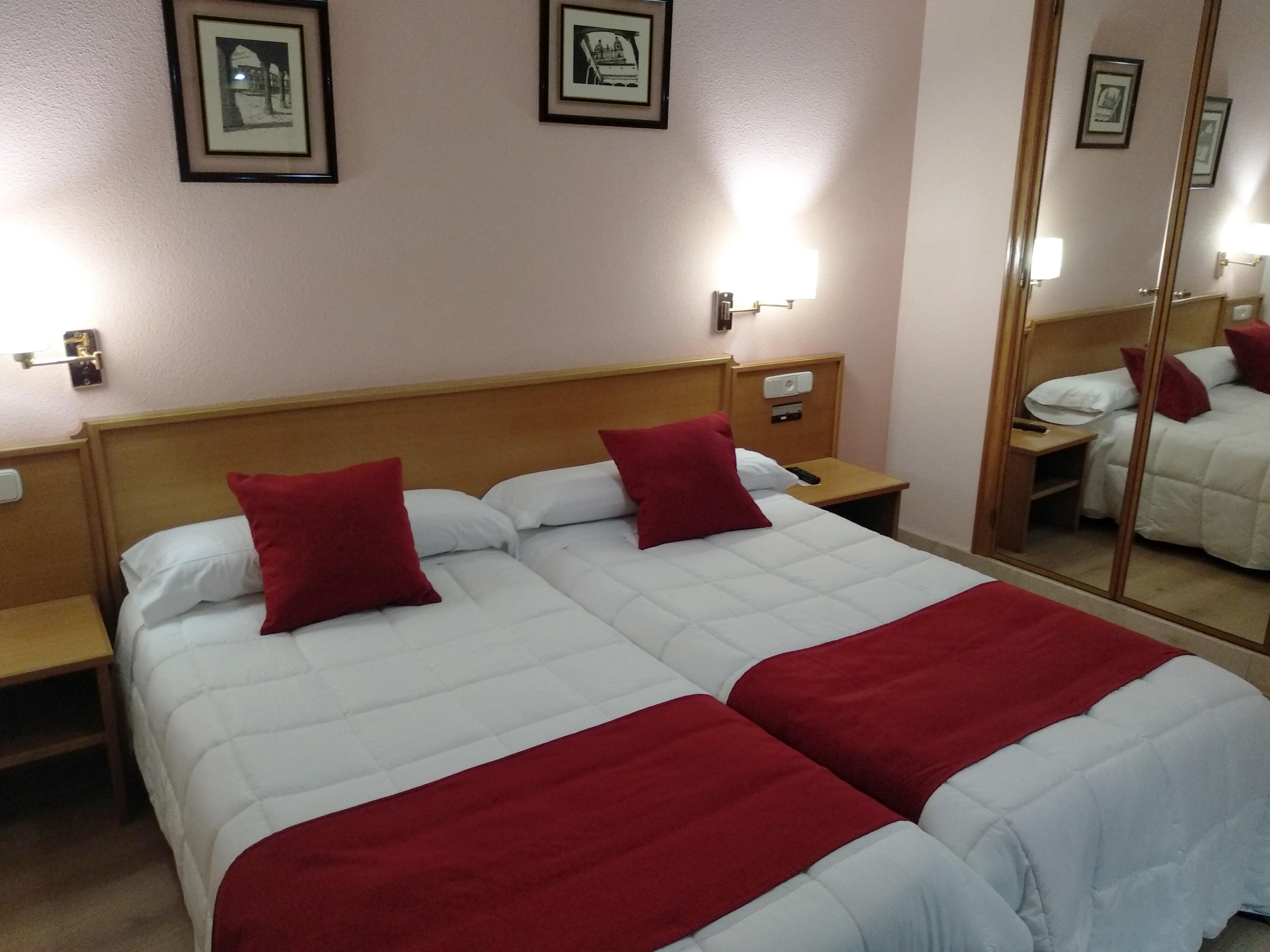 Hotel Helmantico Villares de la Reina المظهر الخارجي الصورة
