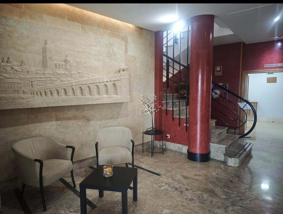 Hotel Helmantico Villares de la Reina المظهر الخارجي الصورة